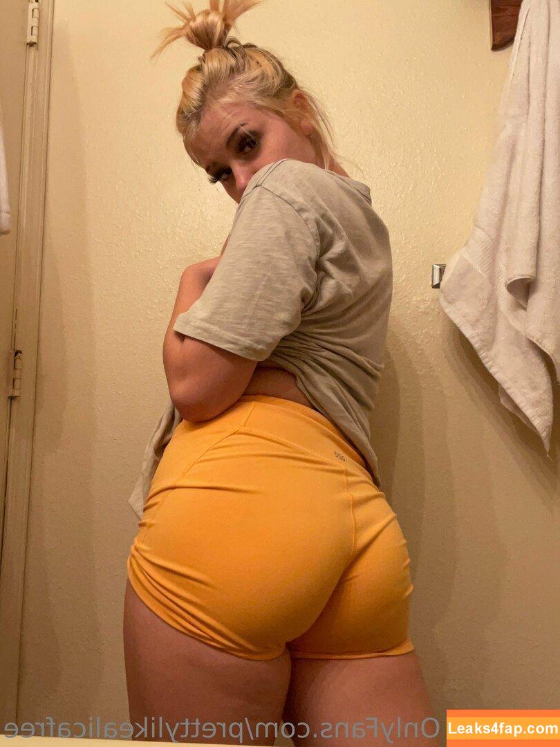 snowbunnyalii /  leaked photo photo #0011