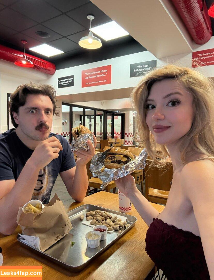 Snowmaiid / Kardelen Öztaş / Snowfuckerr leaked photo photo #0063