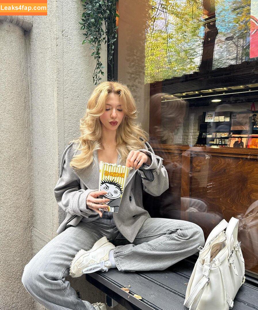 Snowmaiid / Kardelen Öztaş / Snowfuckerr leaked photo photo #0078