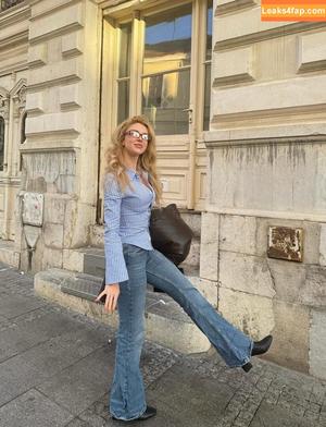 Snowmaiid photo #0073