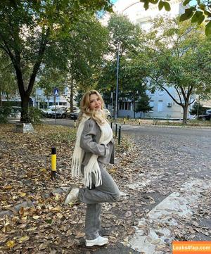 Snowmaiid photo #0082