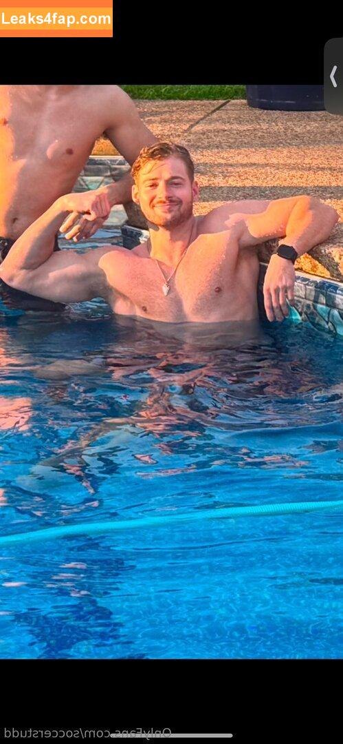 soccerstudd /  leaked photo photo #0039
