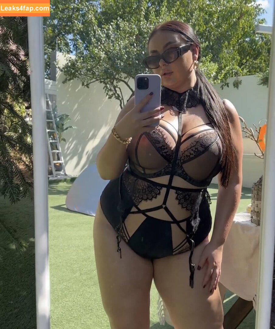 Soffya_almazova leaked photo photo #0009