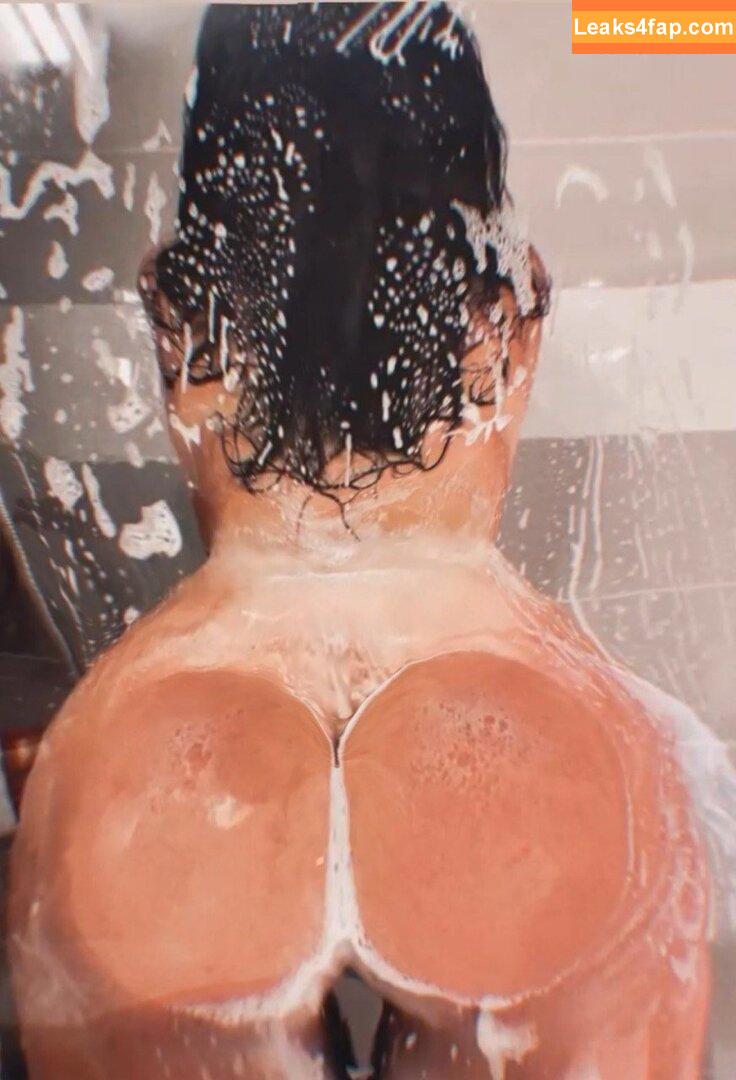 Soffya_almazova leaked photo photo #0025