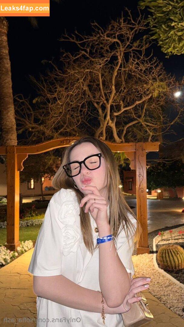 sofia_ash /  leaked photo photo #0002