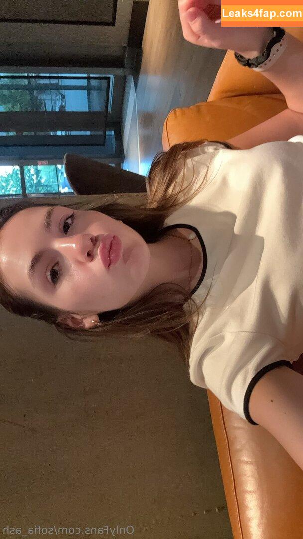 sofia_ash /  leaked photo photo #0009