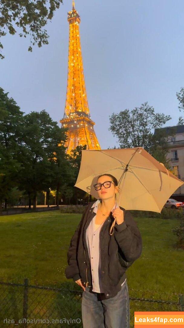 sofia_ash /  leaked photo photo #0019