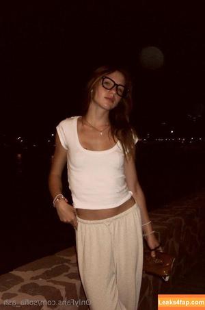 sofia_ash photo #0022