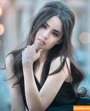 Sofia Carson photo #0073