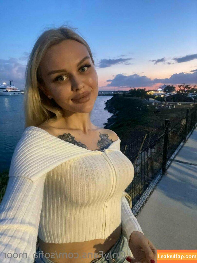 sofia_moor / sofiamooor leaked photo photo #0002