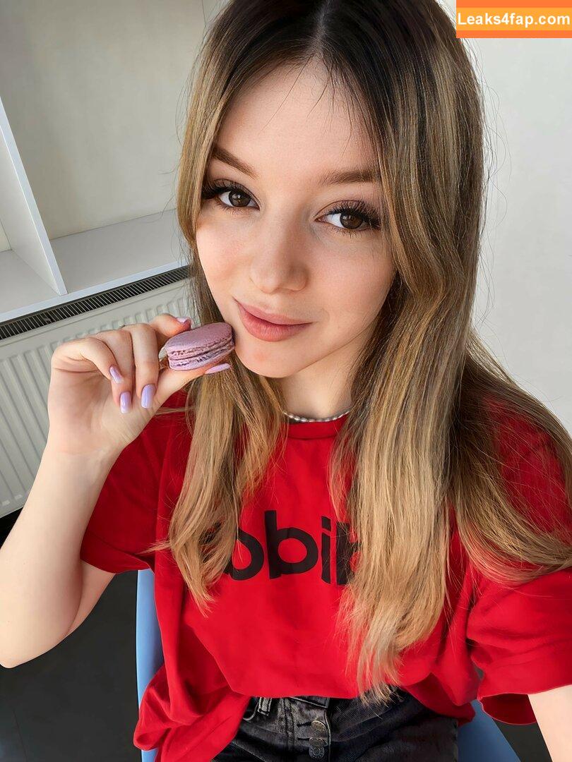 Sofia Mour / peachycharm / sofia_mour / sophia_mour_real leaked photo photo #0105
