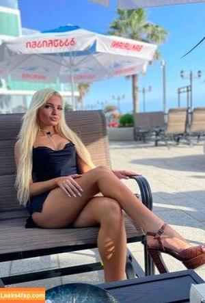 Sofia Parkhomenko photo #0002