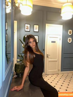 Sofia Vakar фото #0002