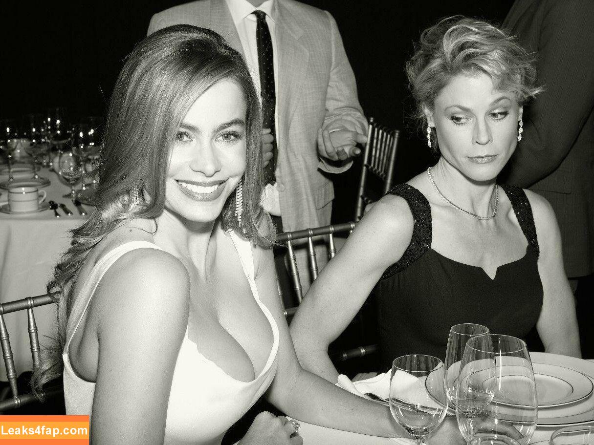 Sofia Vergara / sofiavergara слитое фото фото #0169