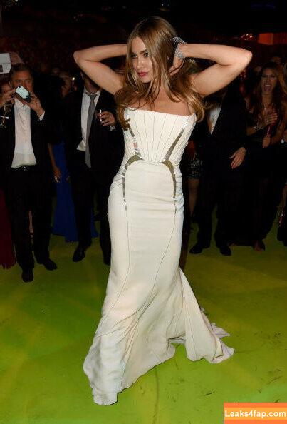 Sofia Vergara / sofiavergara слитое фото фото #0649