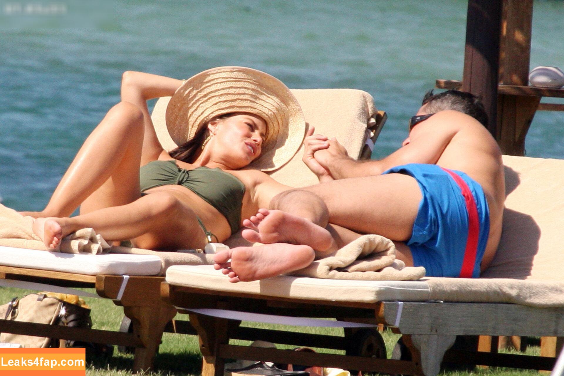 Sofia Vergara / sofiavergara / vergarasofia leaked photo photo #1376