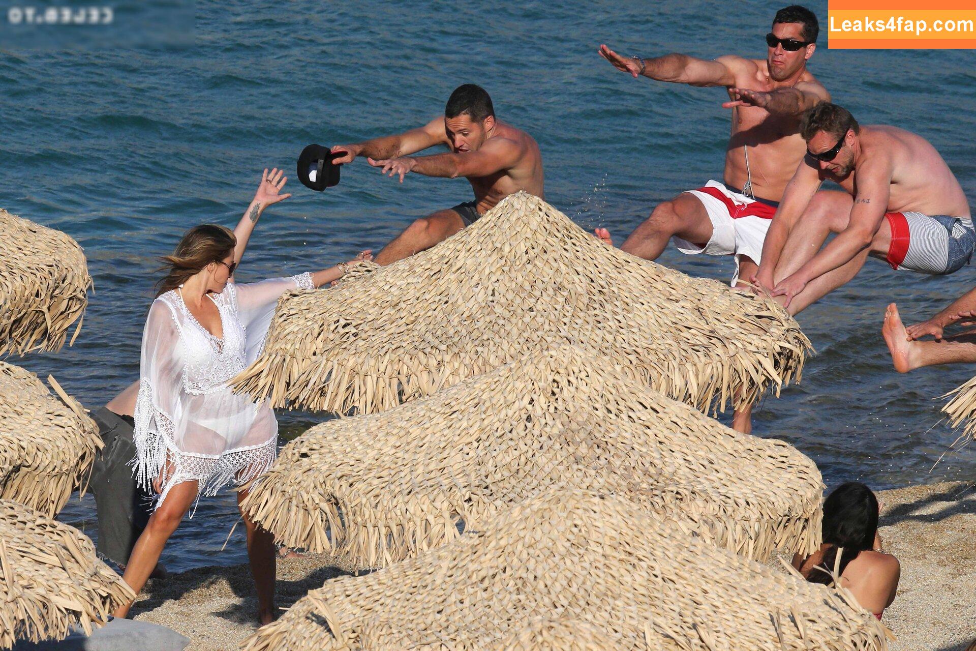 Sofia Vergara / sofiavergara / vergarasofia leaked photo photo #1438