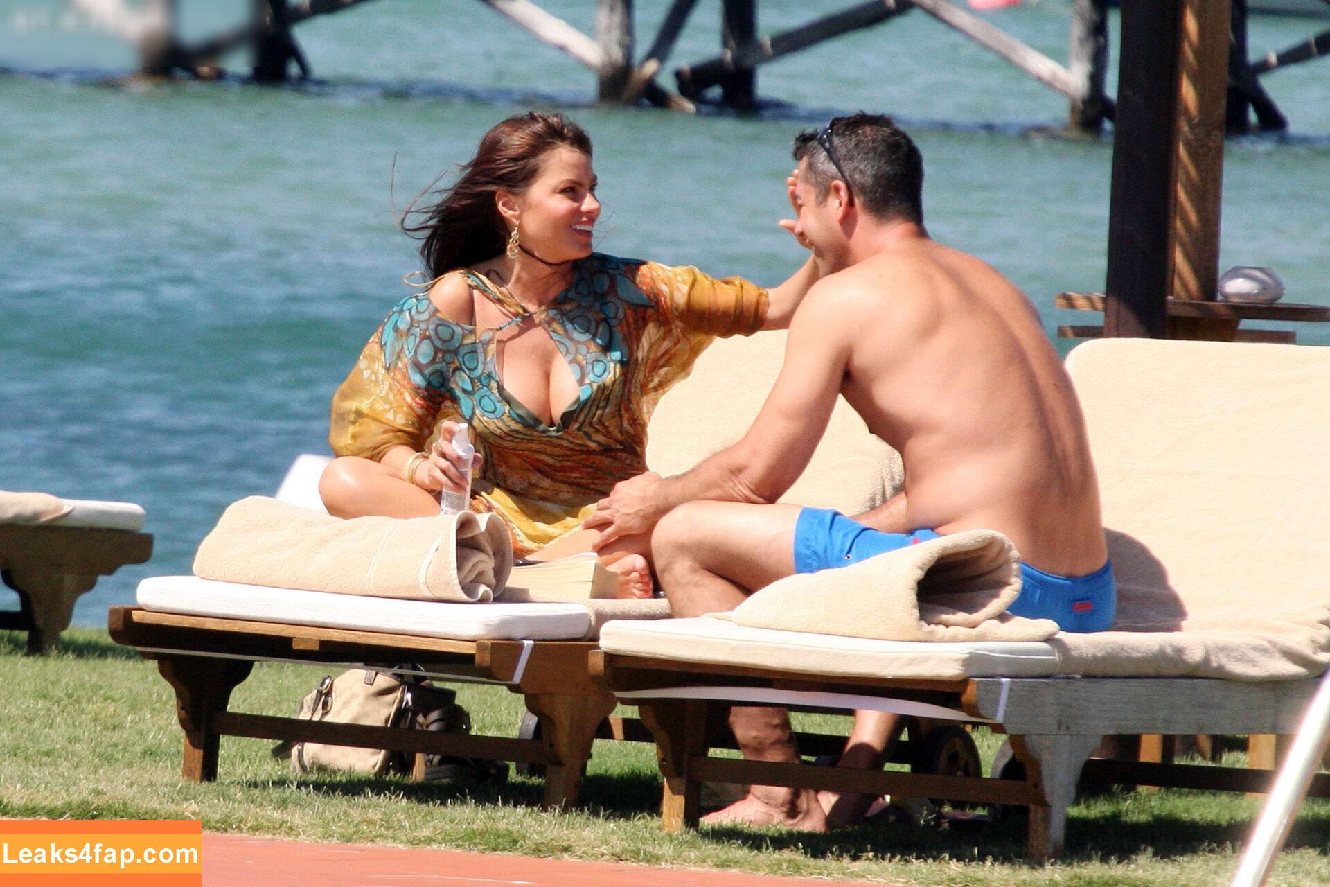 Sofia Vergara / sofiavergara / vergarasofia leaked photo photo #1533
