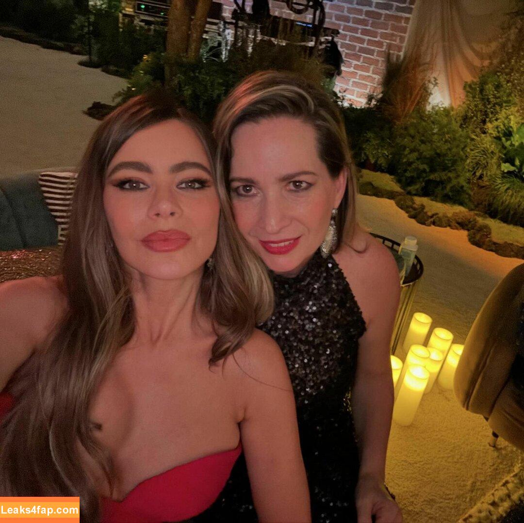 Sofia Vergara / sofiavergara / vergarasofia leaked photo photo #1985