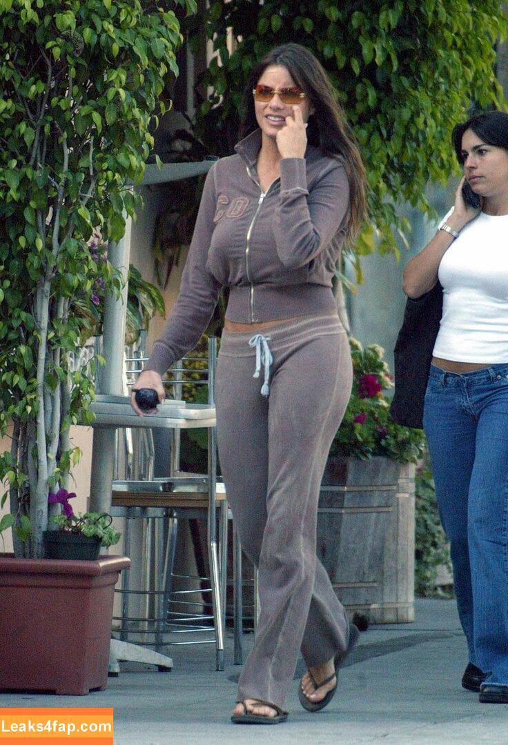 Sofia Vergara / sofiavergara leaked photo photo #2084