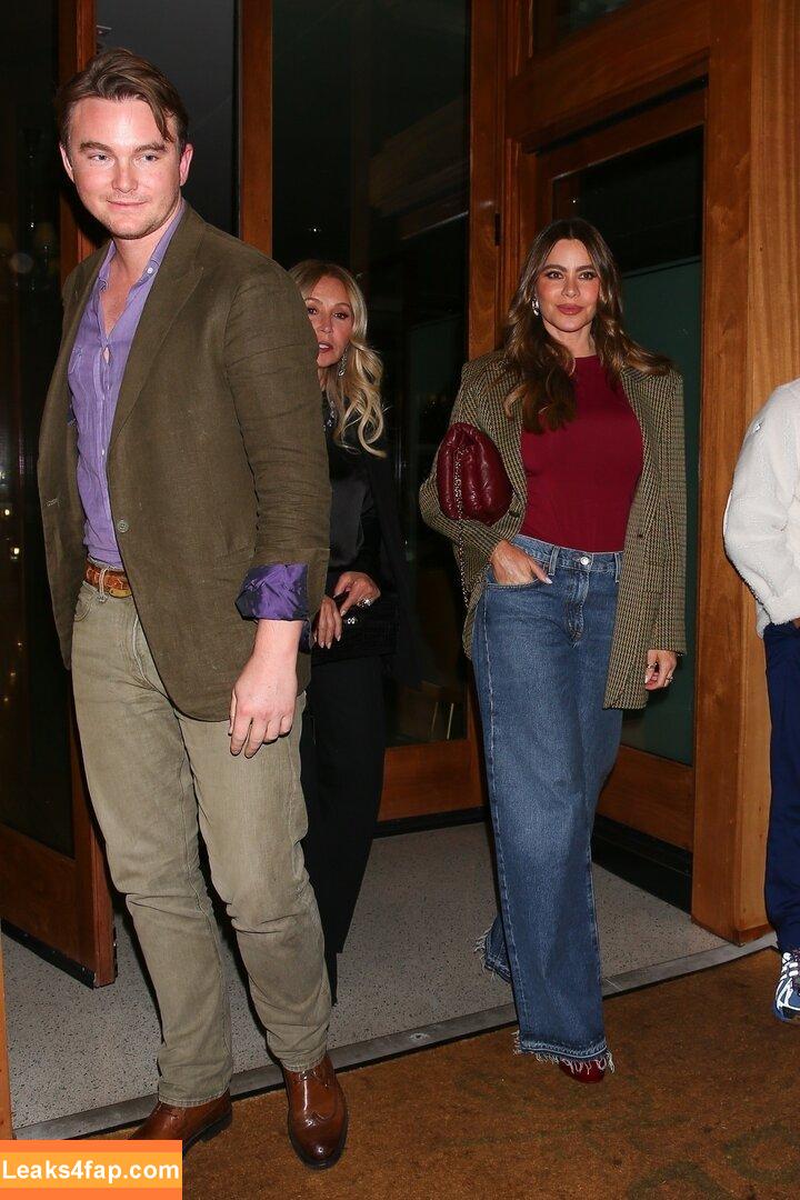 Sofia Vergara / sofiavergara leaked photo photo #2135