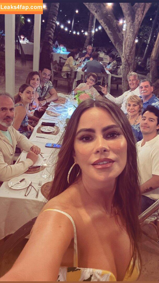 Sofia Vergara / sofiavergara leaked photo photo #2165