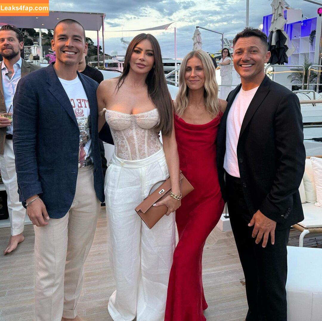 Sofia Vergara / sofiavergara / vergarasofia leaked photo photo #2420