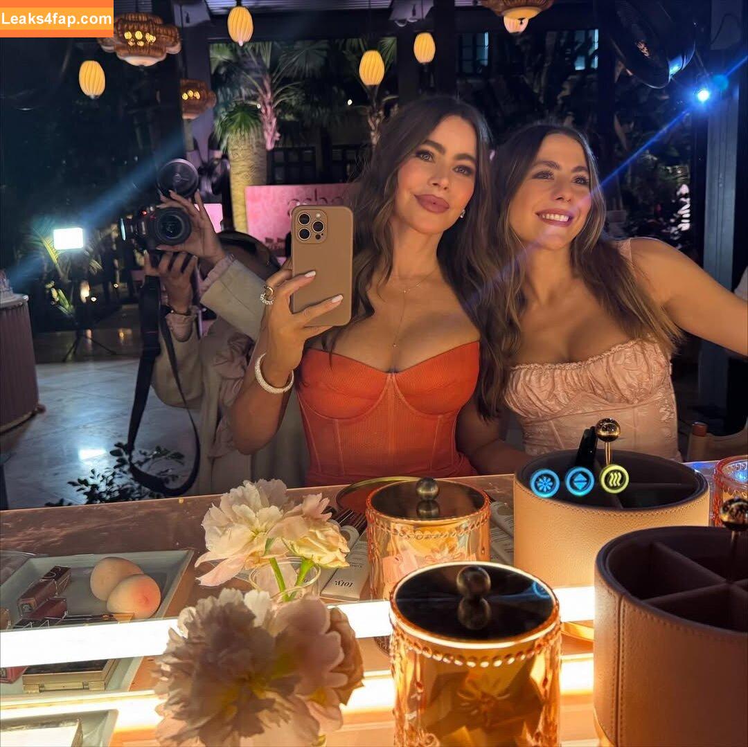 Sofia Vergara / sofiavergara / vergarasofia leaked photo photo #2518