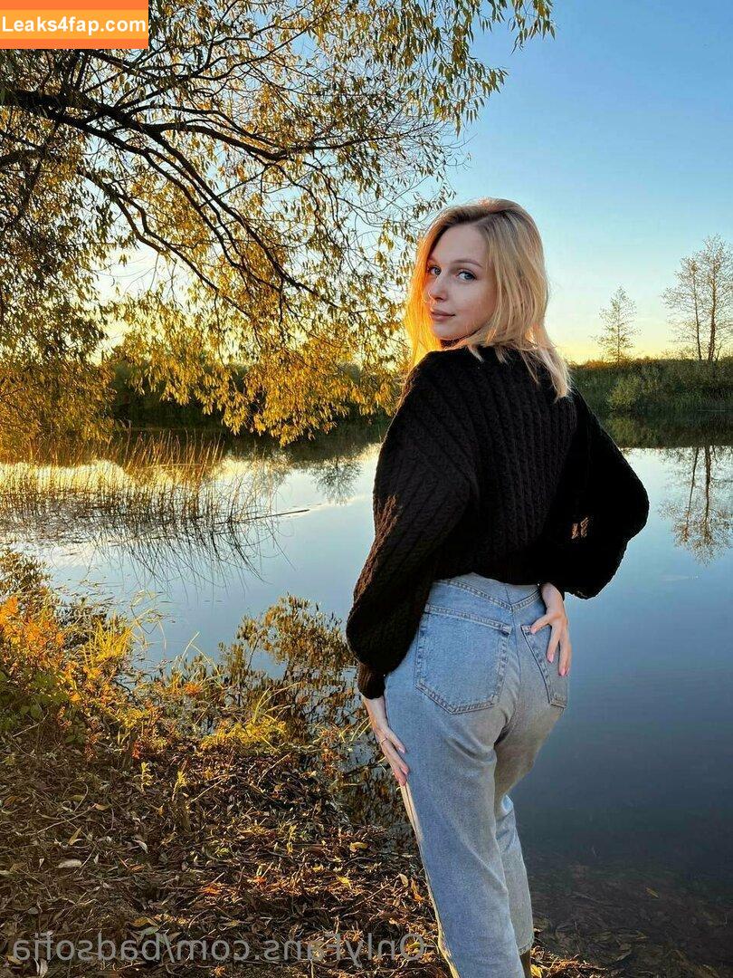 sofiaaaparker / sofiaaaparkerlife leaked photo photo #0012