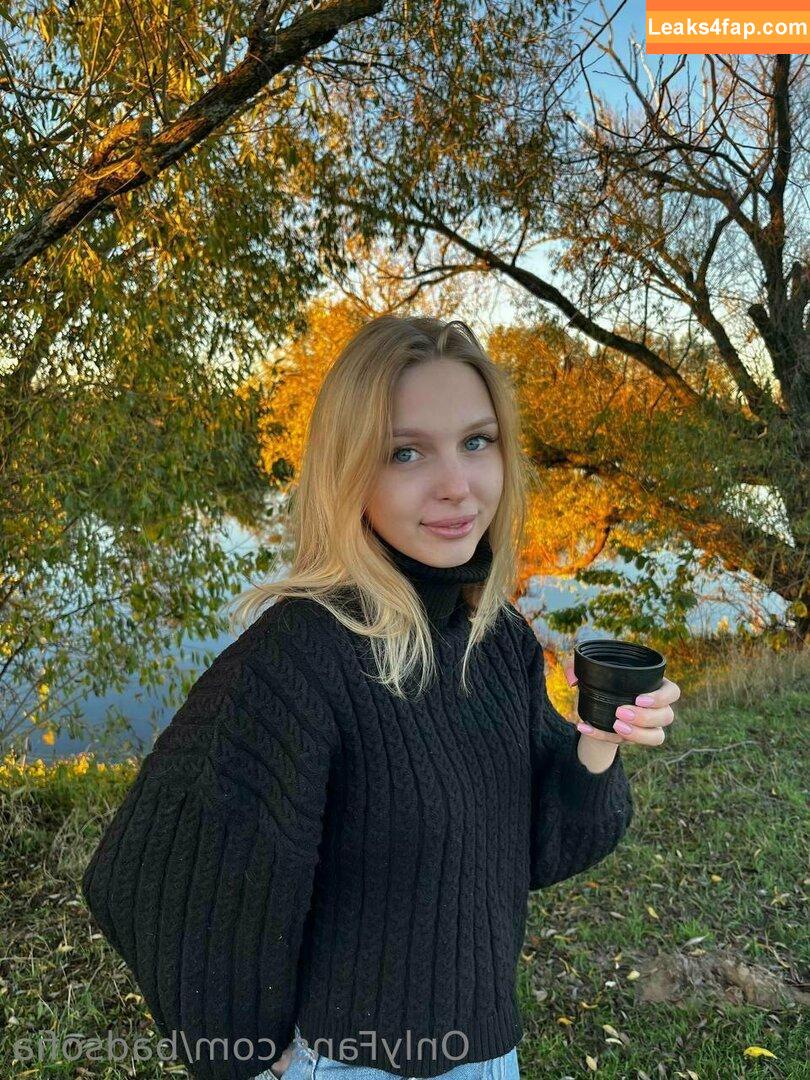 sofiaaaparker / sofiaaaparkerlife leaked photo photo #0013