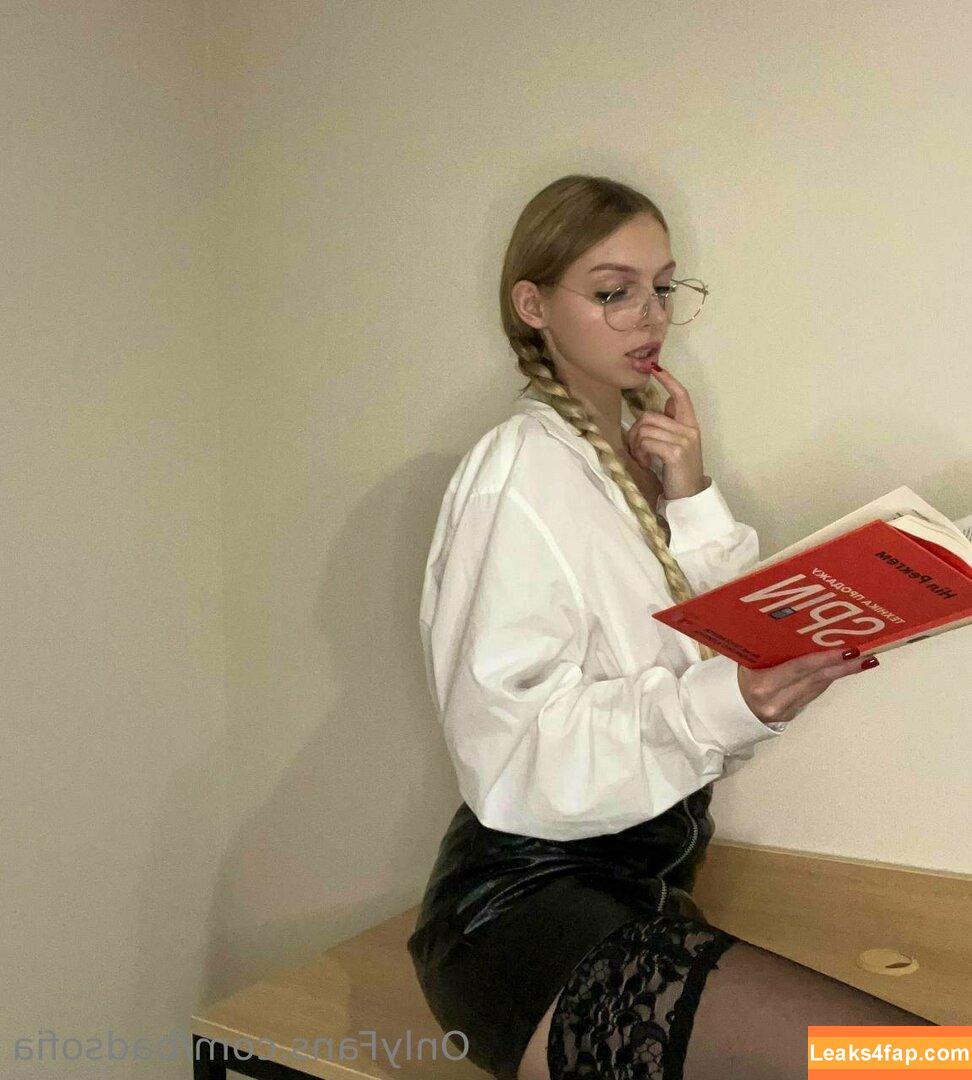 sofiaaaparker / sofiaaaparkerlife leaked photo photo #0031