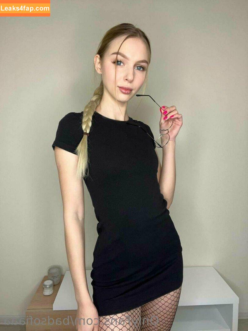 sofiaaaparker / sofiaaaparkerlife leaked photo photo #0050