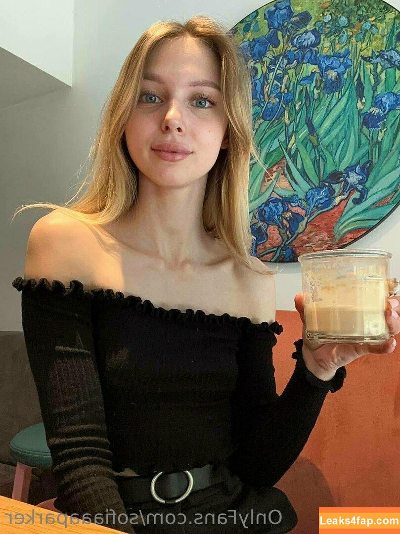 sofiaaaparker / sofiaaaparkerlife leaked photo photo #0059