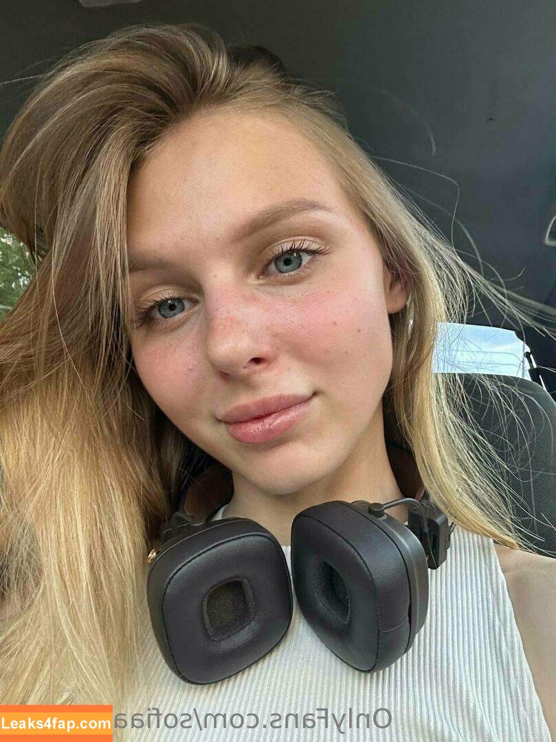 sofiaaaparker / sofiaaaparkerlife leaked photo photo #0076