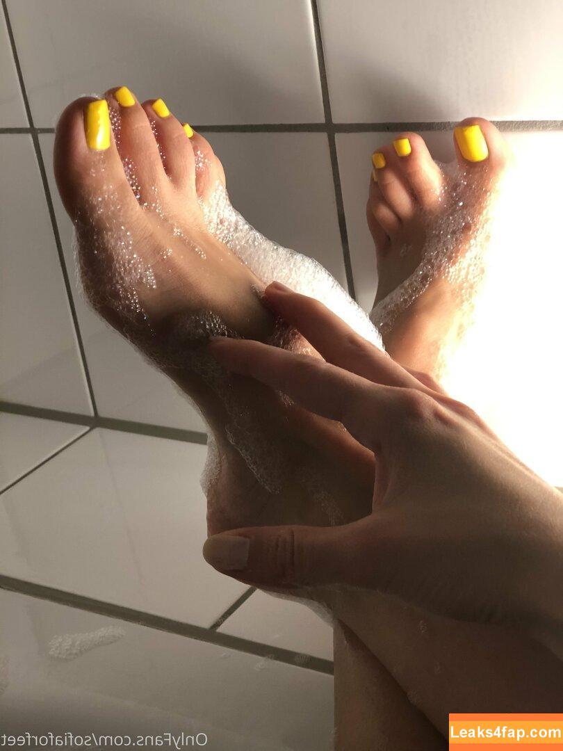 sofiaforfeet /  leaked photo photo #0074