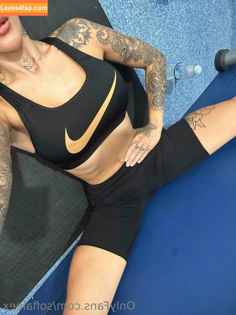 sofialeex / sofialexofficial leaked photo photo #0036