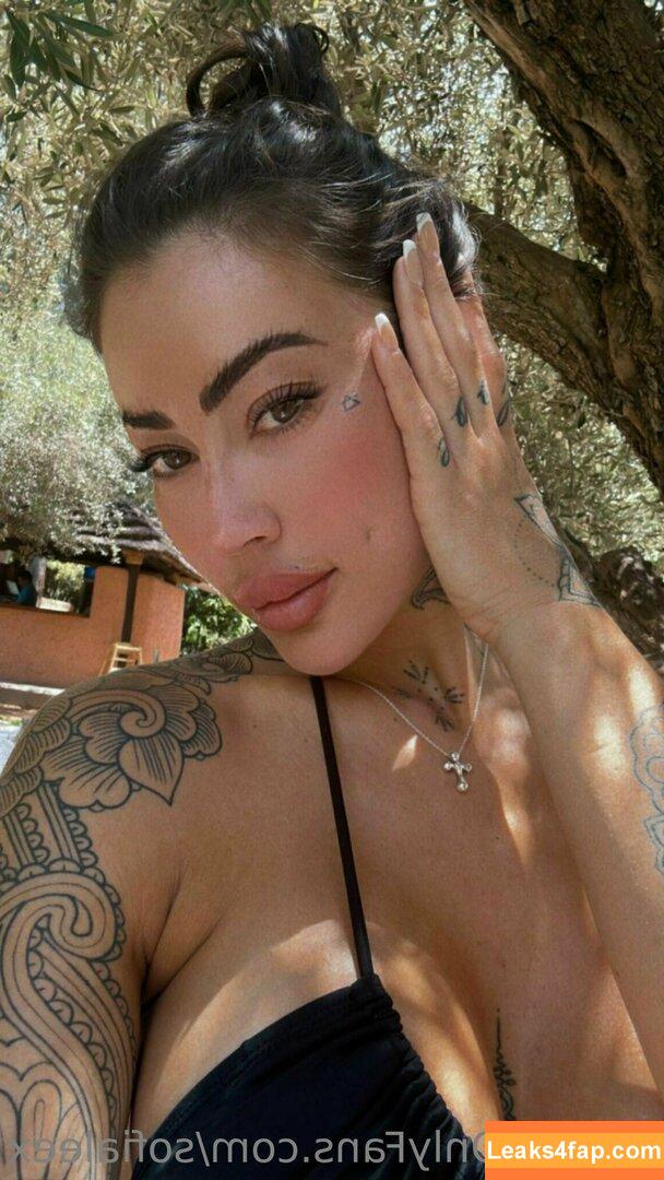 sofialeex / sofialexofficial leaked photo photo #0080