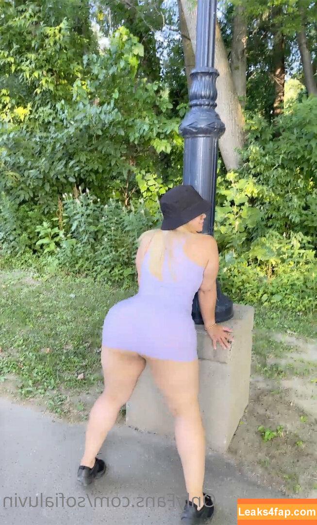 sofialuvin / sofialuvinofficial leaked photo photo #0001