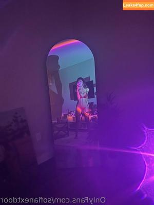 sofianextdoor photo #0391