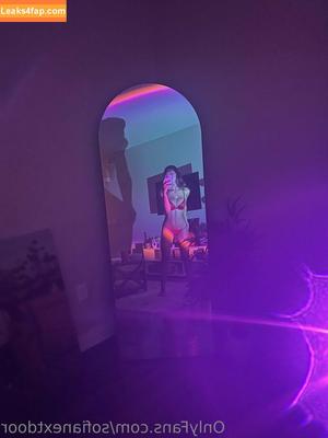 sofianextdoor photo #0399