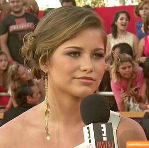 sofiareyes photo #0007