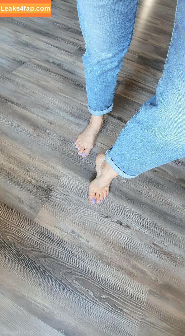 sofiastoes /  leaked photo photo #0008