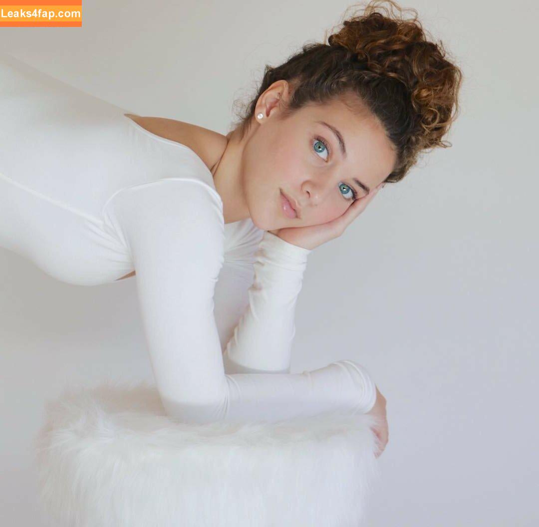 Sofie Dossi / sofiedossi leaked photo photo #0089