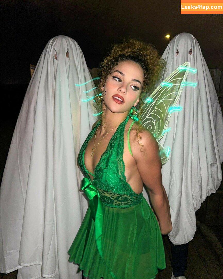 Sofie Dossi / sofiedossi leaked photo photo #0103
