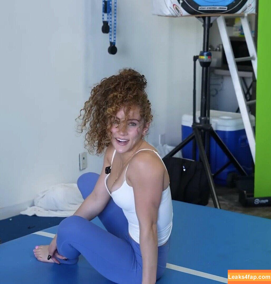 Sofie Dossi / sofiedossi leaked photo photo #0324