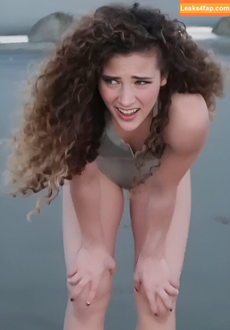 Sofie Dossi / sofiedossi leaked photo photo #0375