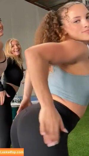 Sofie Dossi photo #0028