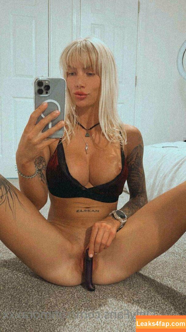 sofimoraxxx / sofimorax_x leaked photo photo #0200