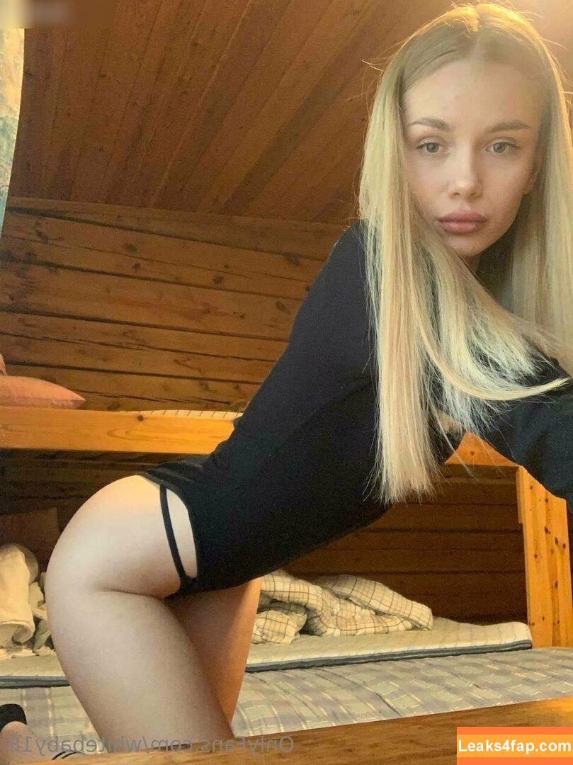 sofishy / white_s leaked photo photo #0189