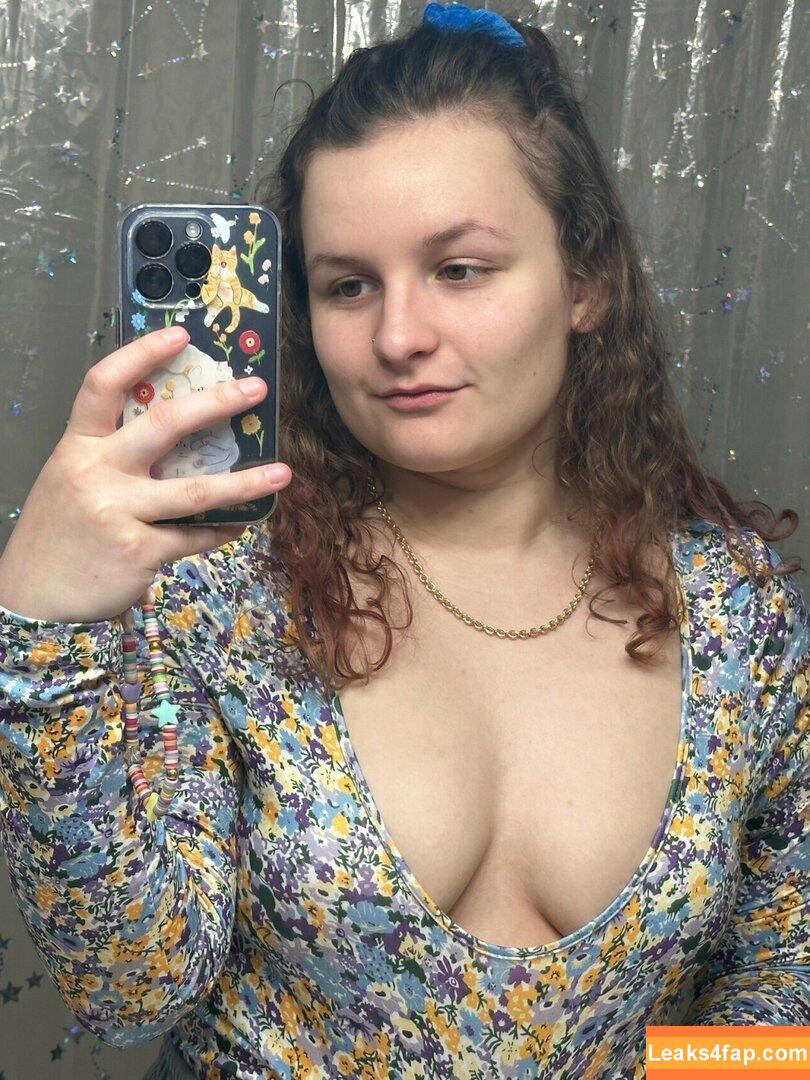 softcurvygirl / softcurvvygirl leaked photo photo #0004